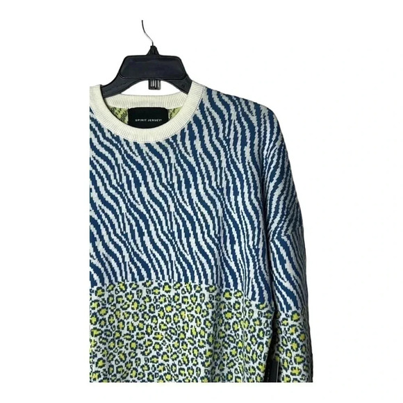 1370. SPIRIT JETSEY “NEW YORK” LONG SLEEVE TOP OVERSIZED XSMALL‎ ANIMAL PRINT - Picture 2 of 10